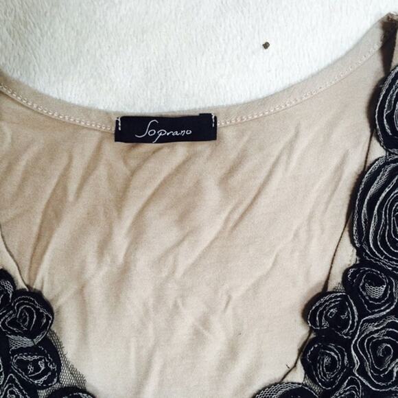 Soprano Mini Dress with Textured Fabric Roses | Sz S - Picture 3 of 4